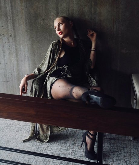 emilia tt star high quality photo