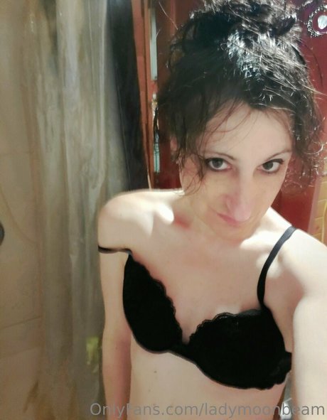 ladymoonbeam top actress galleries