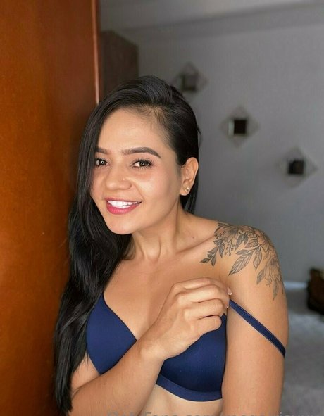 megairisxxx model xxx archive