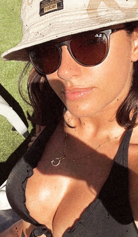 dark nipples onlyfans hot nude image