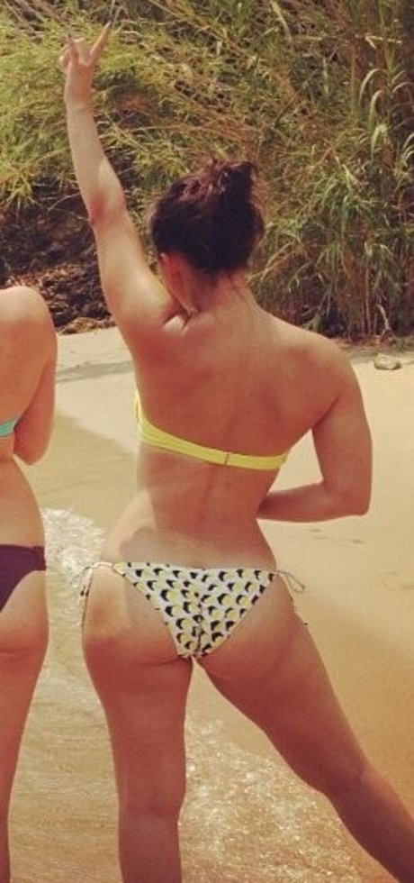 goth threesome onlyfans hot photos