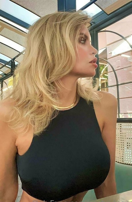 trans asian onlyfans porn pics