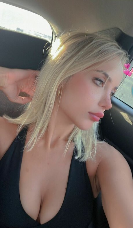 gizemsavagex xxx model picture