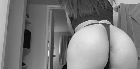 blonde pregnant onlyfans sexy nude pics