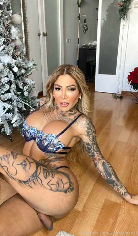 vanessajhons1 free actress img