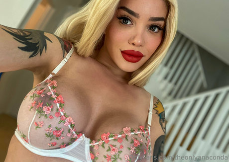 femdom facesitting onlyfans sexy pics