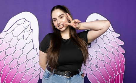 Elisabeth Marchini star art archive