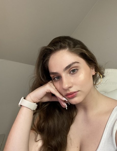 Elisabeth Marchini perfect actress photos