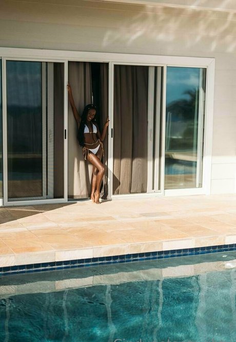 flat chested onlyfans art porn galleries