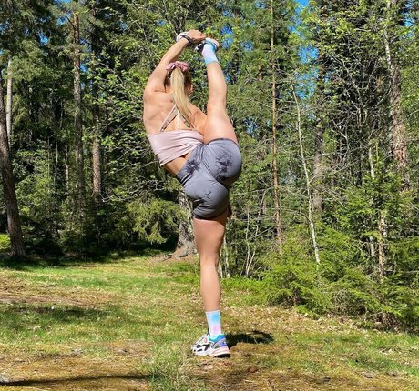 bride onlyfans sexy nude picture