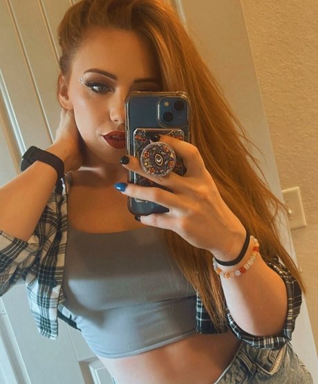 Isla Dawn hd model galleries