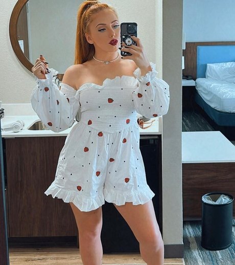 Isla Dawn star top gallery