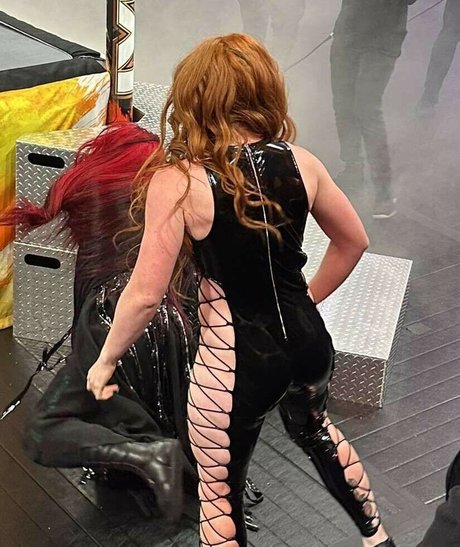 Isla Dawn beautiful actress galleries