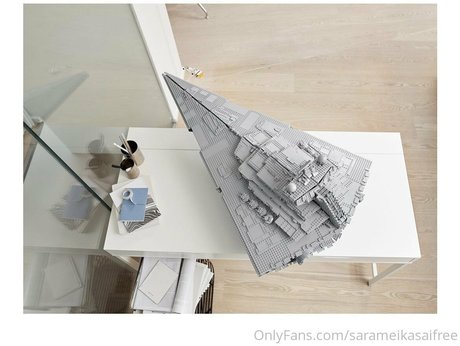 sarameikasaifree star hot pictures