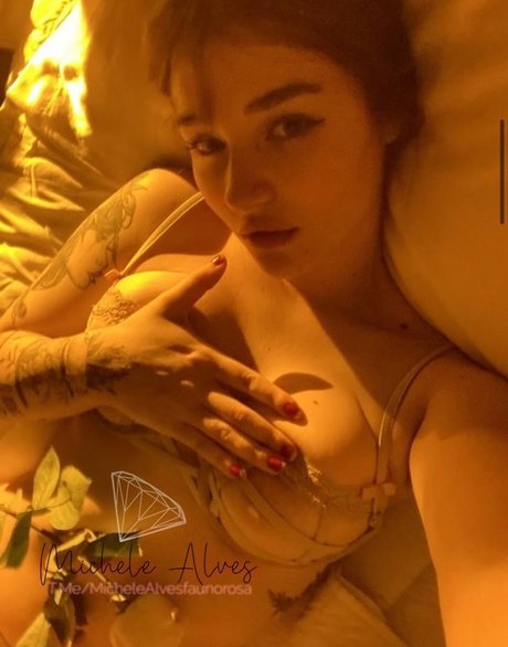 Michele Alves star exclusive pic