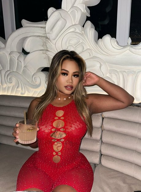 teen solo onlyfans pretty pics