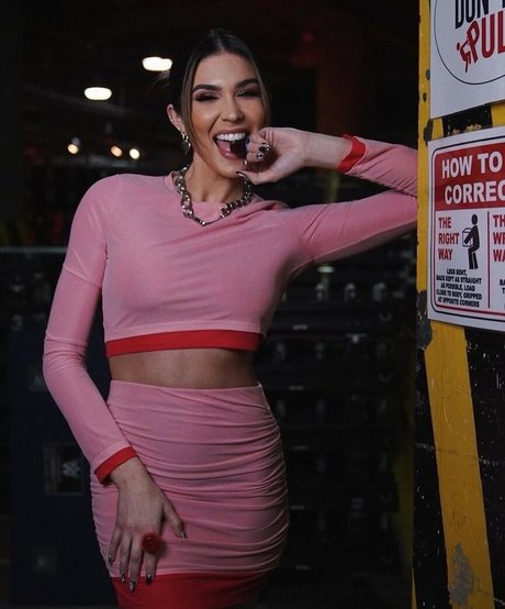 Cathy Kelley model hot image