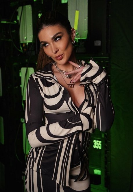 Cathy Kelley pornstar erotic photos