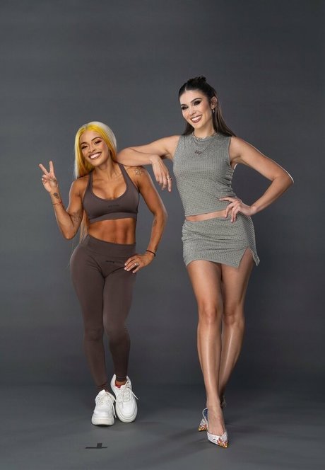 pregnant asian onlyfans nude pic