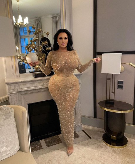 sxmonne art actress picture