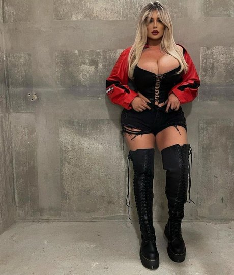 sxmonne sex star picture