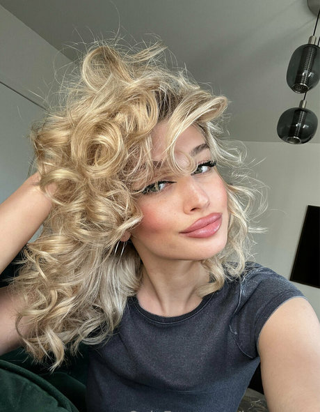 famous onlyfans exclusive archive