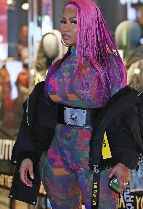 Nicki Minaj model nudes galleries