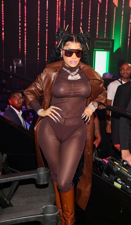 Nicki Minaj pretty pornstar image