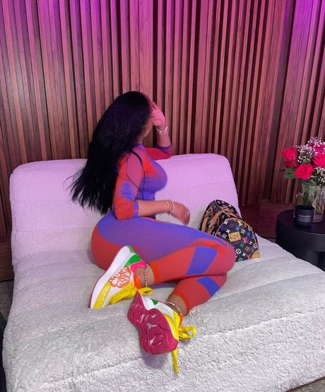 Nicki Minaj star nice pic