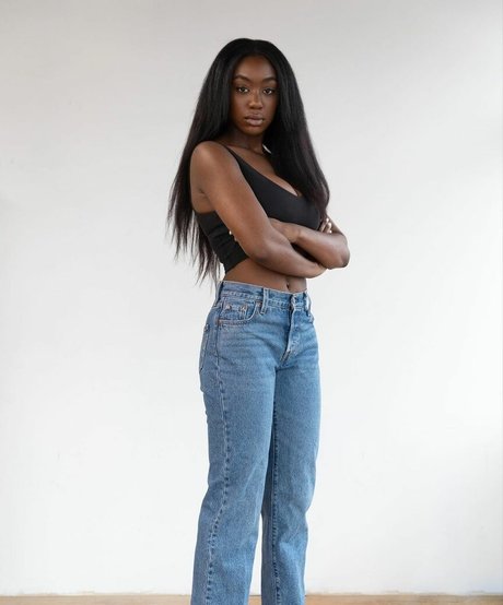 Majormommyissues free actress img