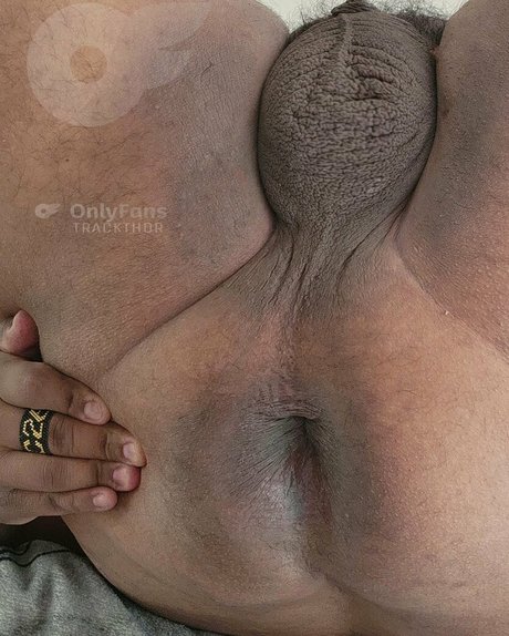 huge fake tits onlyfans sexy naked images