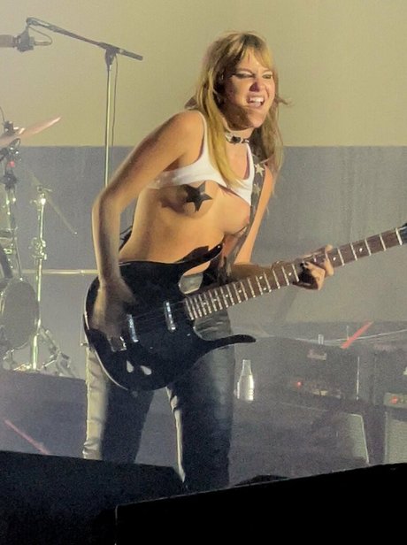 sucking cock onlyfans hd photo