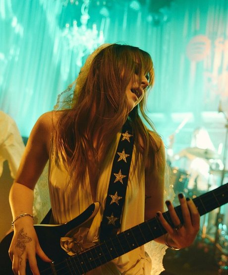 bbc squirt onlyfans sexy nude pic