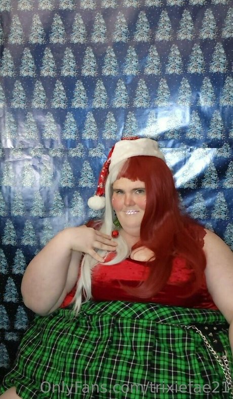 trixiefae21 naked star picture