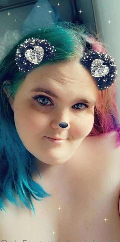 trixiefae21 pornstar high quality photos