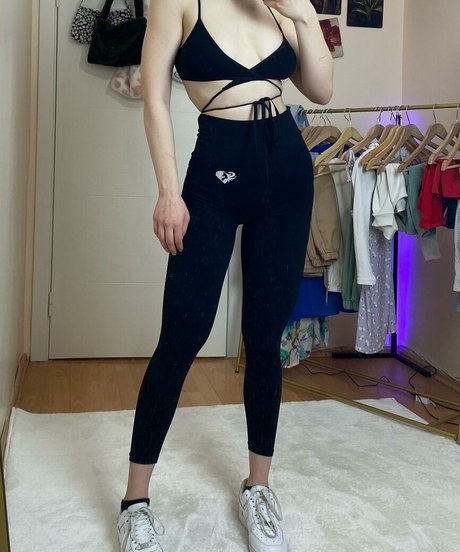 blowjob brunette onlyfans adult gallery