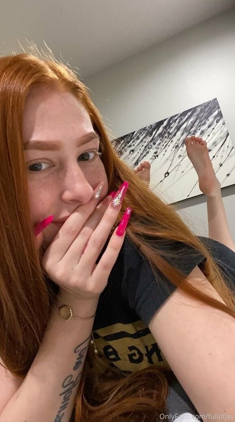 Feetbyjas nudes star photo