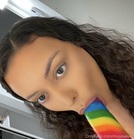 mayawaifu star art galleries