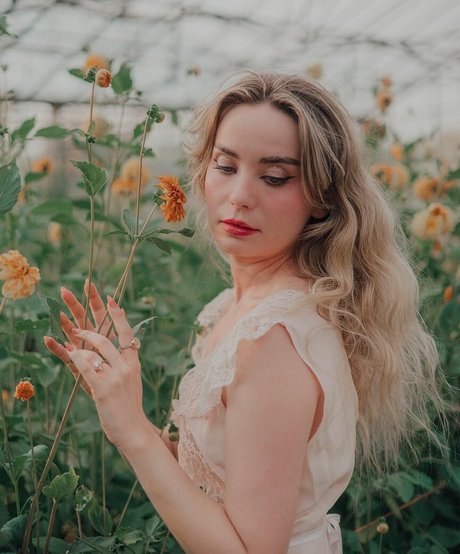 queen astraea porn model galleries