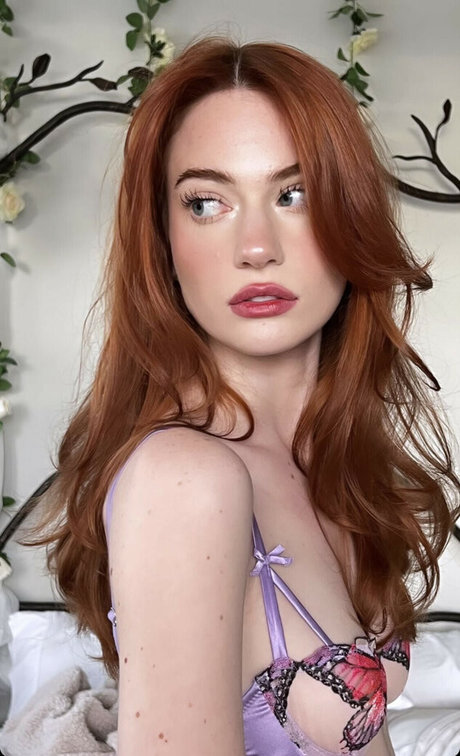 Kennedy Walsh erotic pornstar pictures