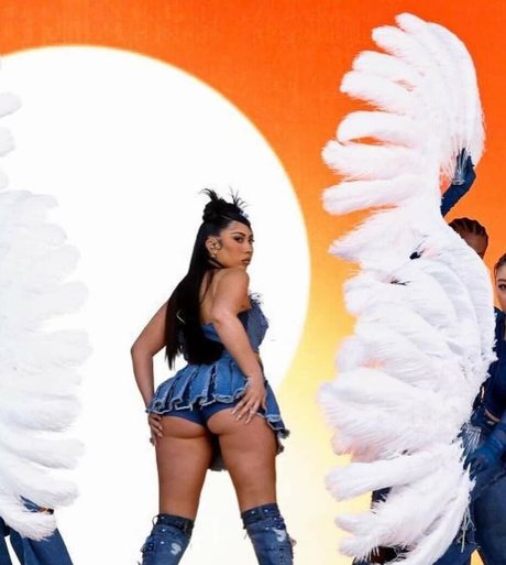 Kali Uchis high quality pornstar pic