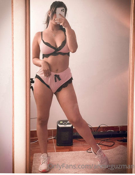 mommy onlyfans beautiful nude image