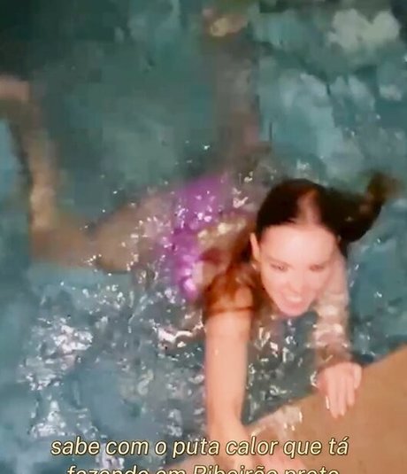 Flavia Sayuri nude pornstar gallery