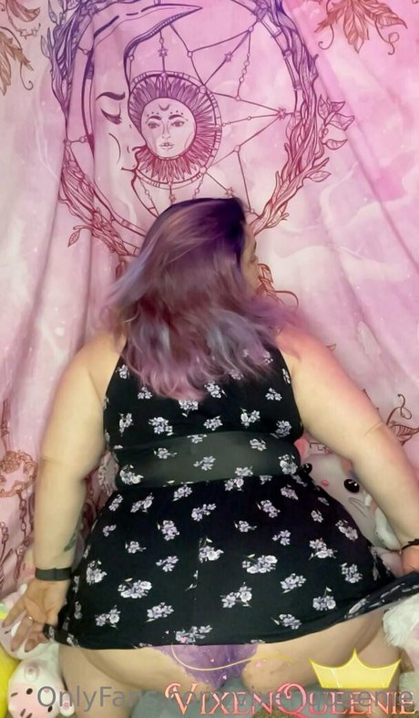 vixenqueenie pornstar adult photos