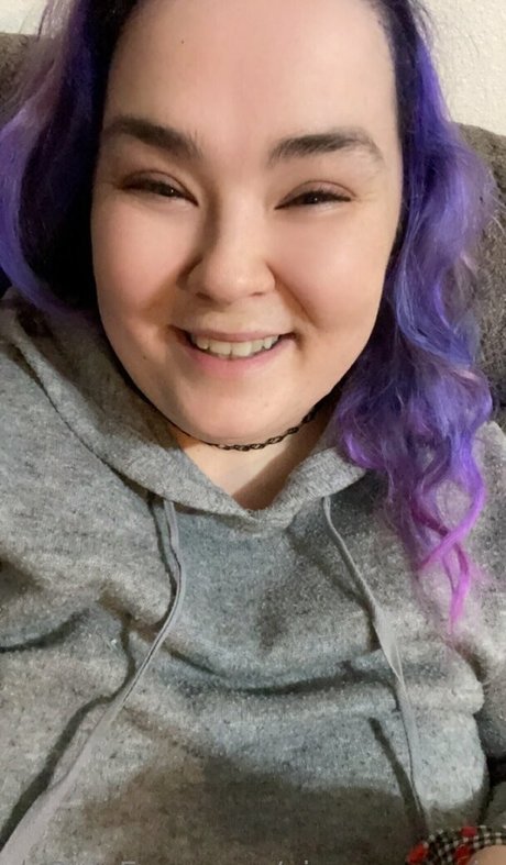 vixenqueenie adult actress gallery