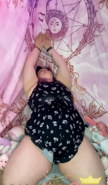 vixenqueenie adult actress photos