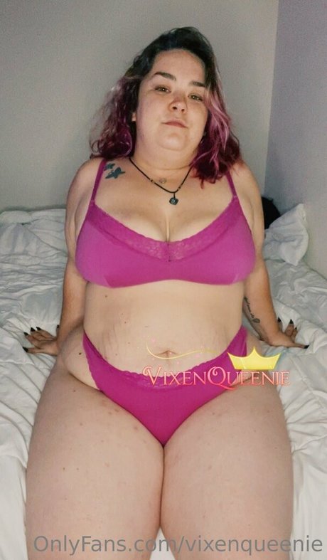 vixenqueenie pornstar hd photo