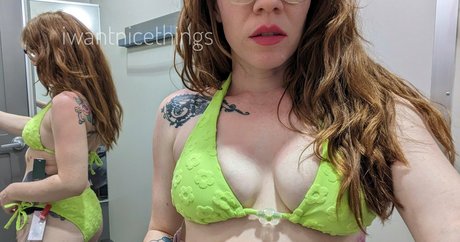 iwantnicethings model sex archive