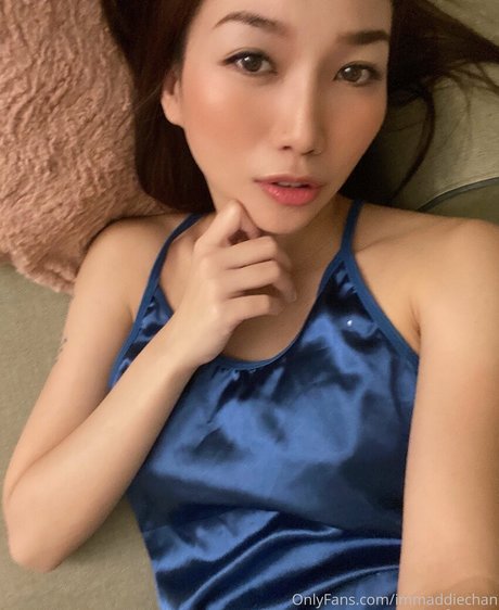 immaddiechan pornstar adult pic