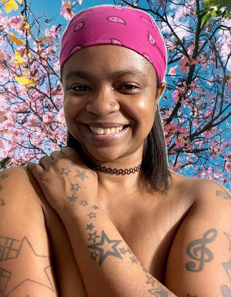 yummybrownfox perfect pornstar picture